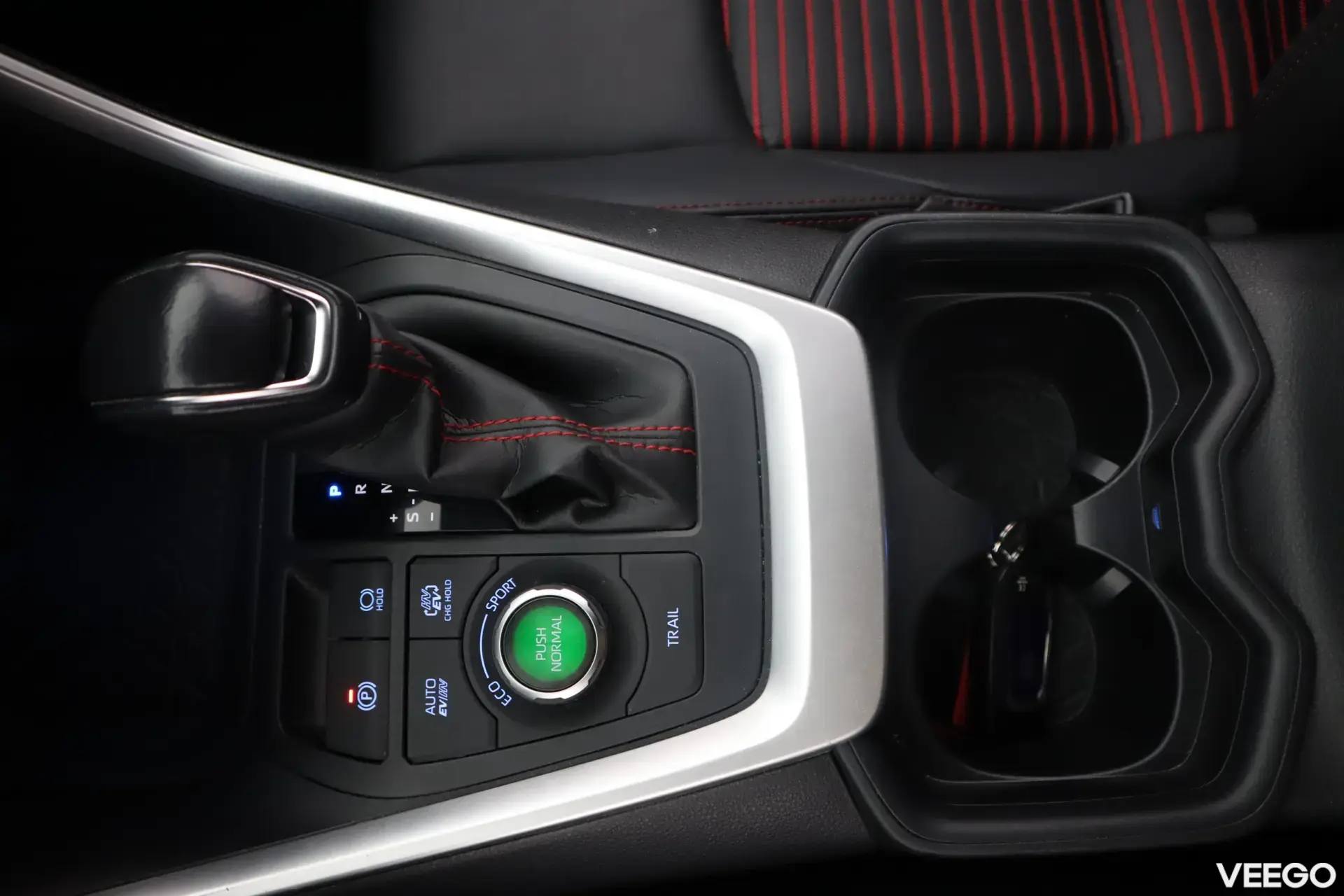 Suzuki Across 2,5 PLUG-IN HYBRID 4WD GLX CVT 225kW