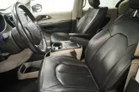 Chrysler Pacifica Touring 3.6 214kW thumbnail