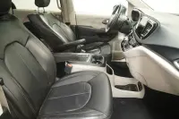 Chrysler Pacifica Touring 3.6 214kW thumbnail