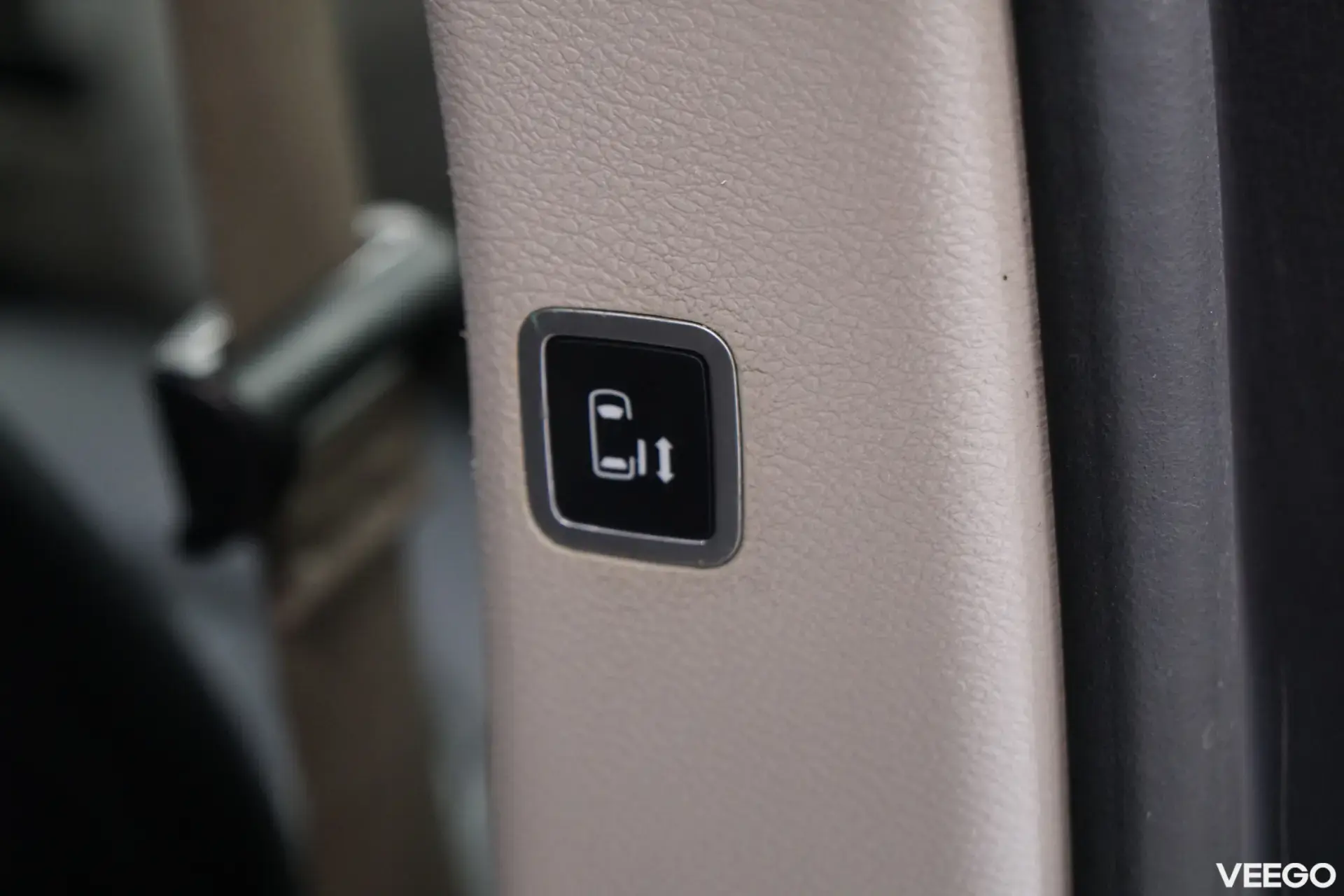 Chrysler Pacifica Touring 3.6 214kW