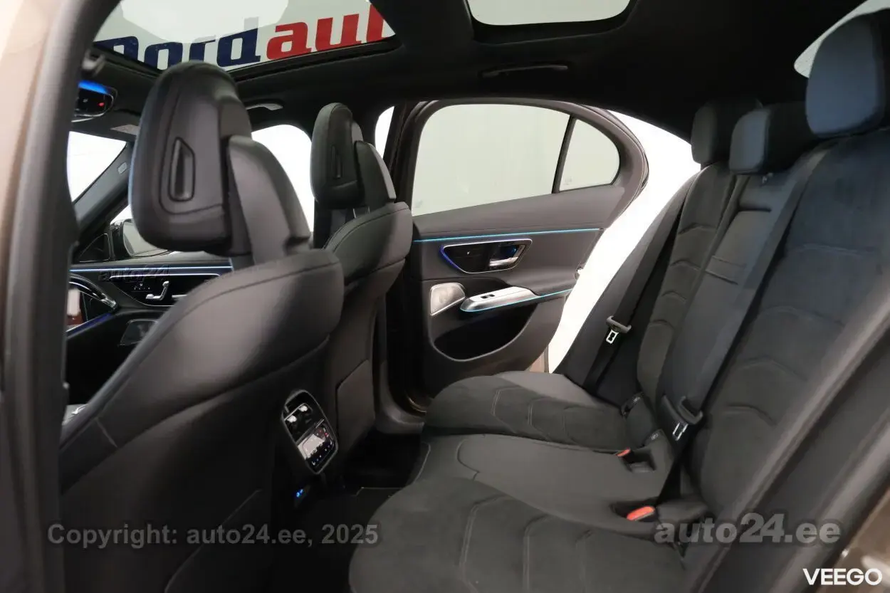 Mercedes-Benz E 300 4MATIC 4 matic AMG Plug In 2 150kW