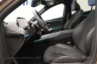 Mercedes-Benz E 300 4MATIC 4 matic AMG Plug In 2 150kW thumbnail