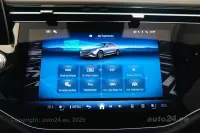 Mercedes-Benz E 300 4MATIC 4 matic AMG Plug In 2 150kW thumbnail