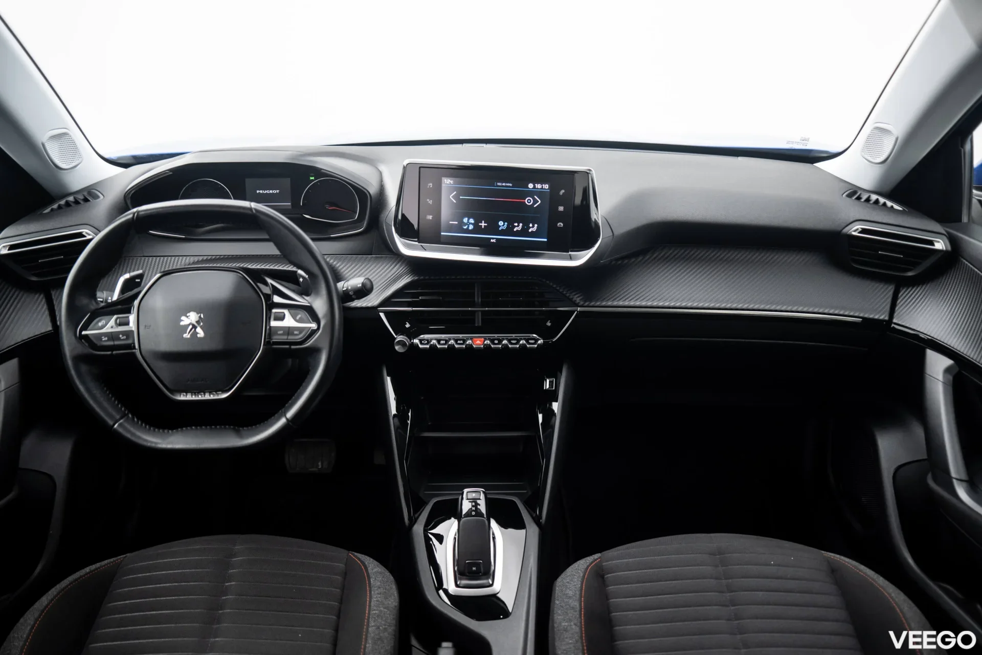 Peugeot 2008 PureTech 130 1.2 96kW