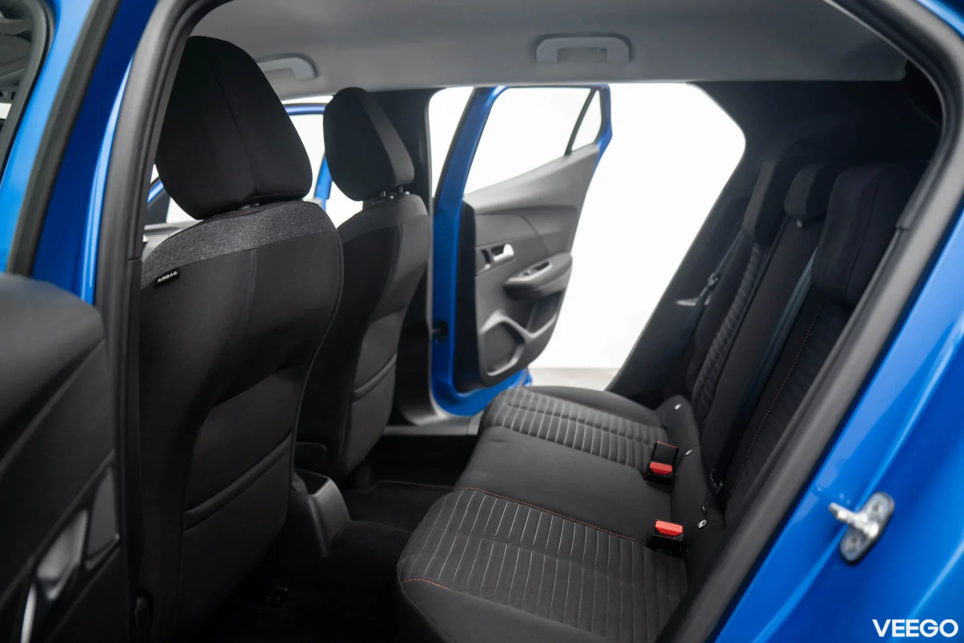 Peugeot 2008 PureTech 130 1.2 96kW