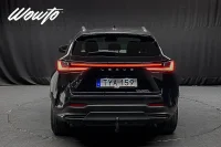 Lexus NX 450h+ E-CVT 309HK Business Plus /Drag /Moms 227kW thumbnail