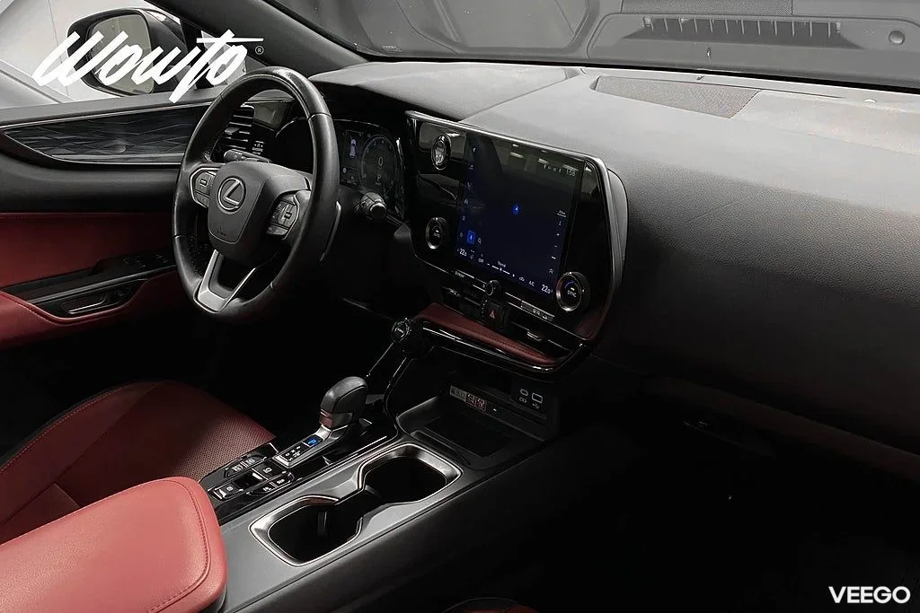 Lexus NX 450h+ E-CVT 309HK Business Plus /Drag /Moms 227kW