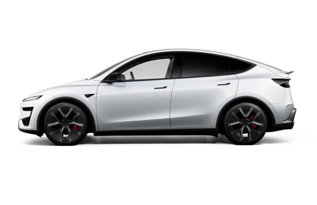 Image of Tesla Model Y AWD PERFORMANCE AUTOPILOT DUAL 461kW