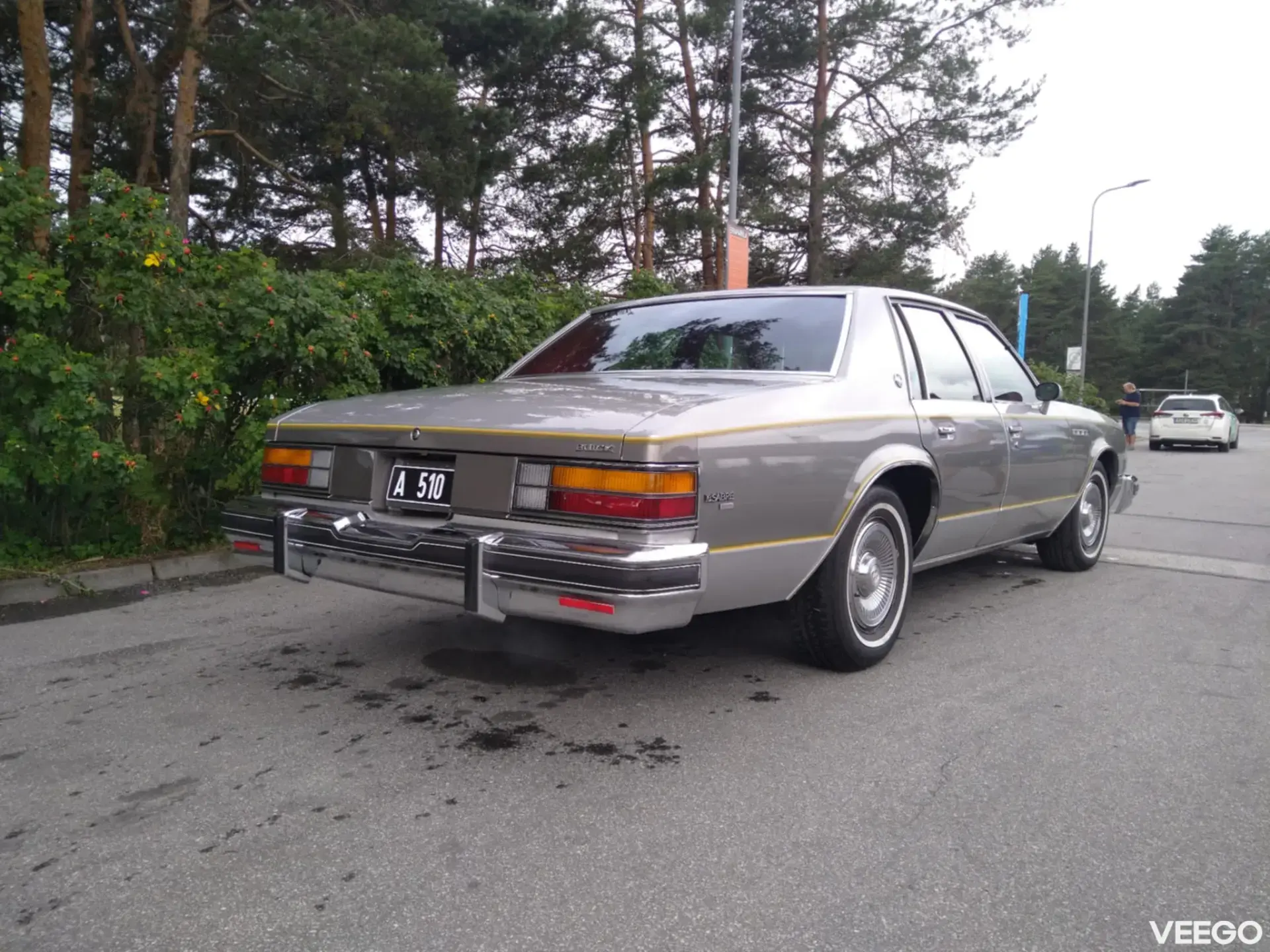 Buick Le Sabre Gustom 5.7 116kW