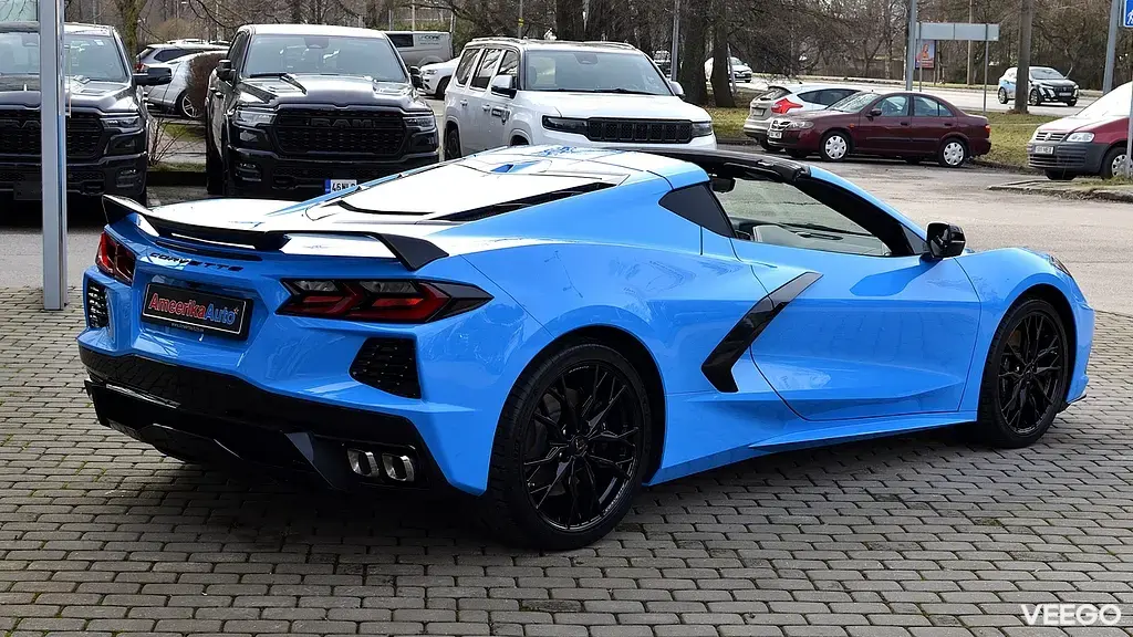 Chevrolet Corvette STINGRAY 6.2 354kW