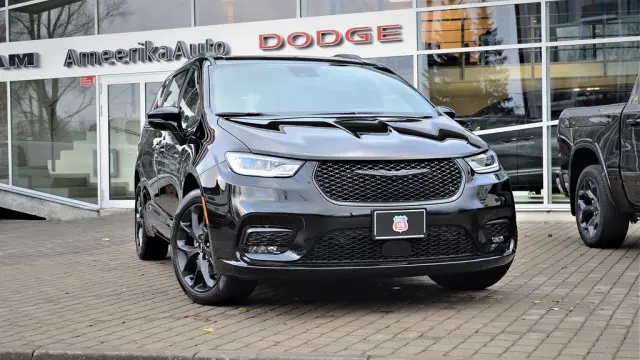 Image of Chrysler Pacifica LIMITED  AWD 3.6 214kW