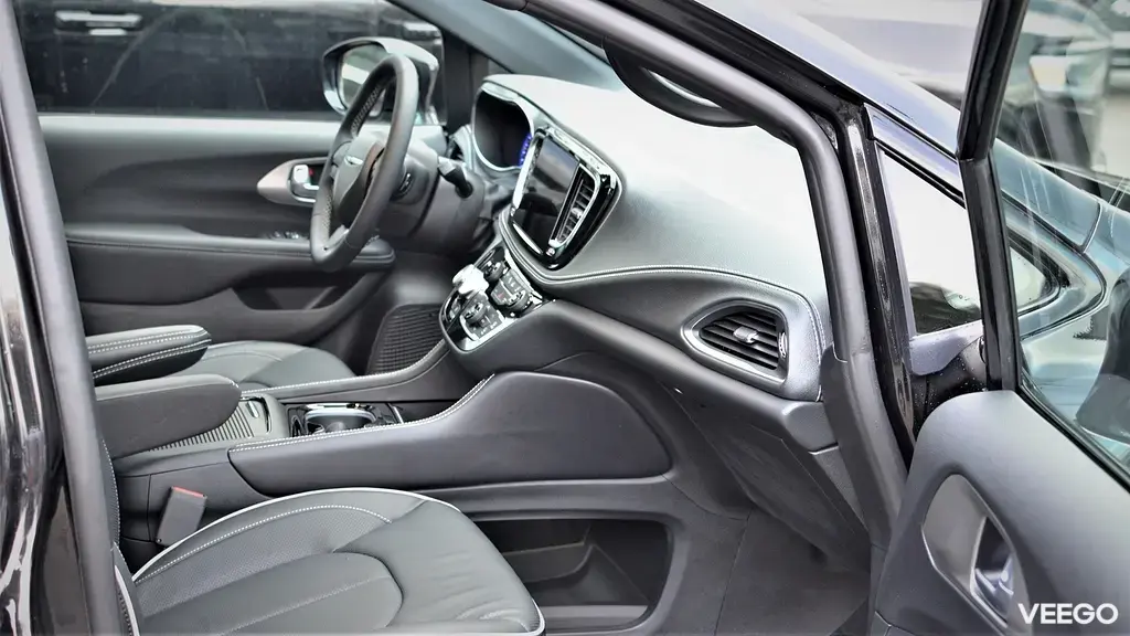 Chrysler Pacifica LIMITED  AWD 3.6 214kW