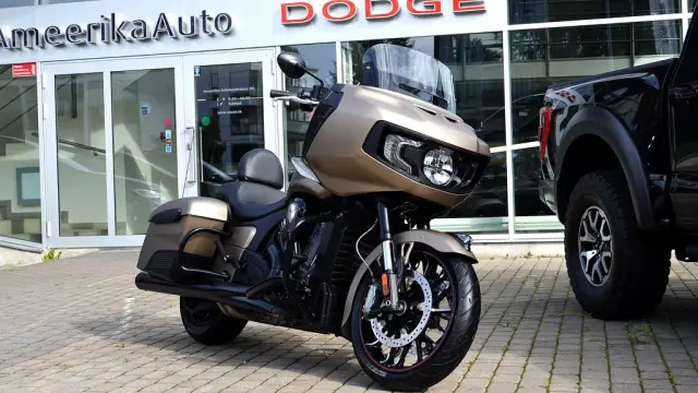Image of Indian Motorcycle Challenger DARK HORSE 1.8 90kW