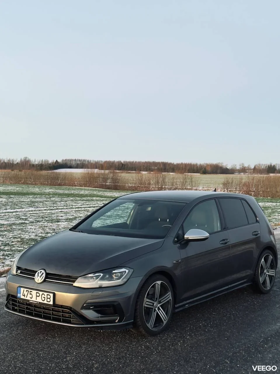 Volkswagen Golf R 2.0 221kW