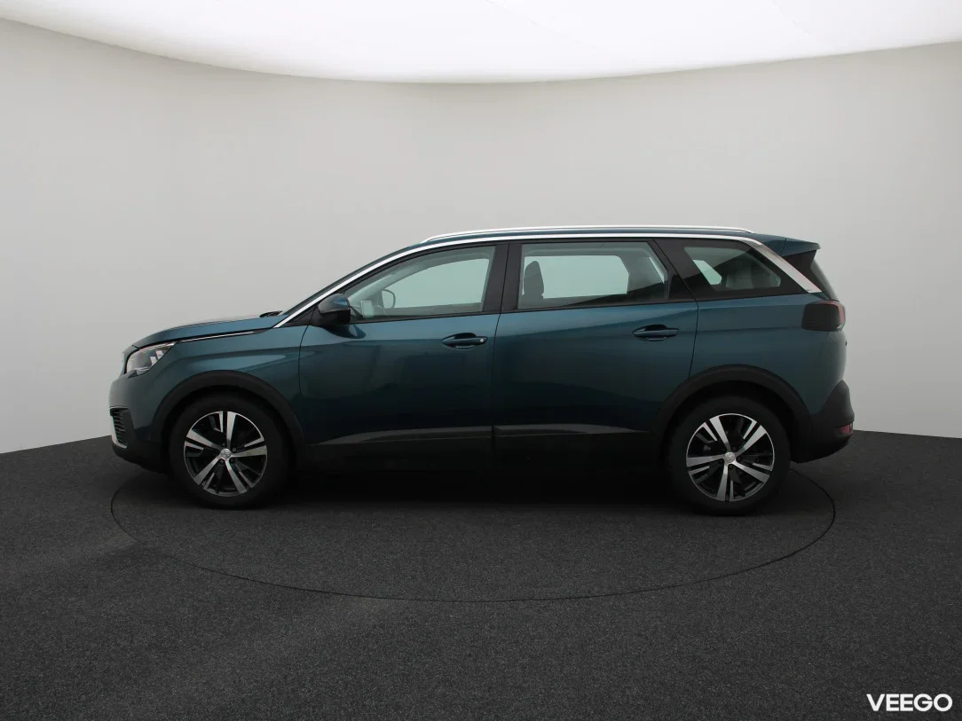Peugeot 5008 1.2 96kW