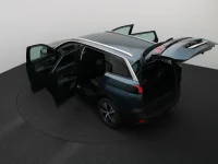 Peugeot 5008 1.2 96kW thumbnail