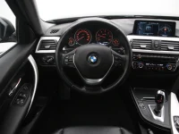 BMW 320 2 120kW thumbnail