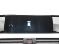 BMW 320 2 120kW thumbnail