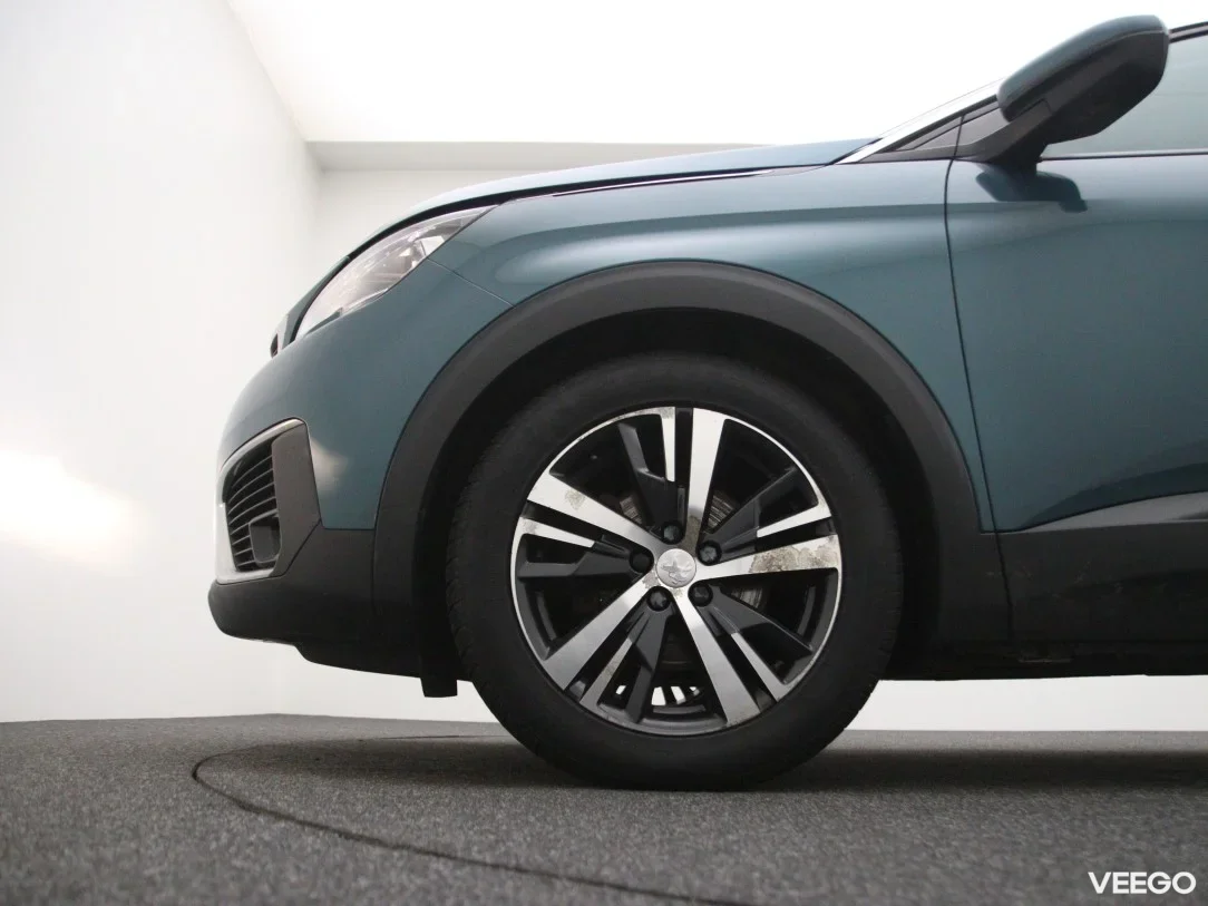 Peugeot 5008 1.2 96kW