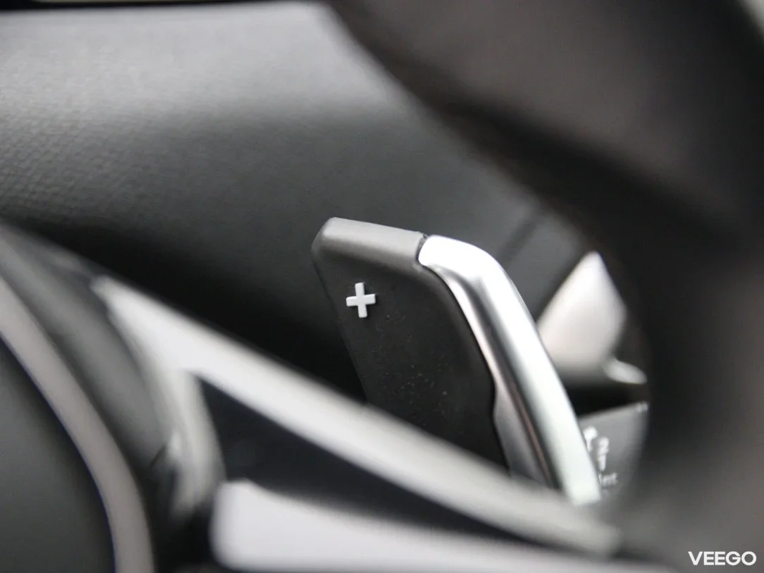 Peugeot 5008 1.2 96kW