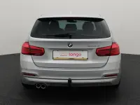 BMW 320 2 120kW thumbnail