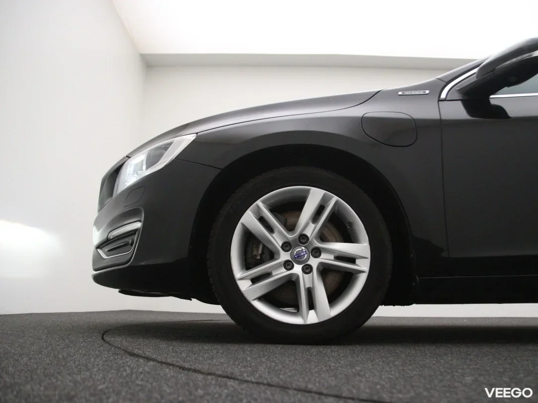 Volvo V60 2.4 208kW