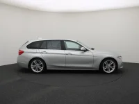 BMW 320 2 120kW thumbnail