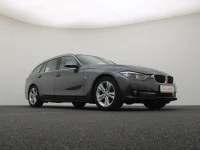 BMW 320 2 120kW thumbnail