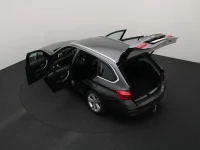 BMW 320 2 120kW thumbnail