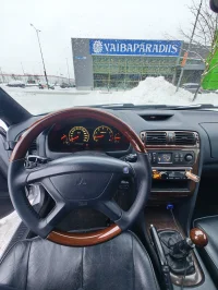 Mitsubishi Galant 2.5 118kW thumbnail