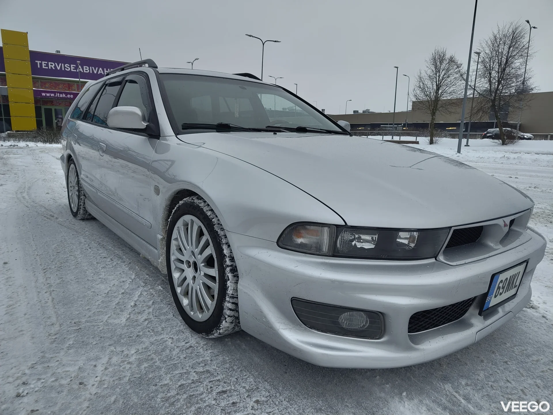 Mitsubishi Galant 2.5 118kW