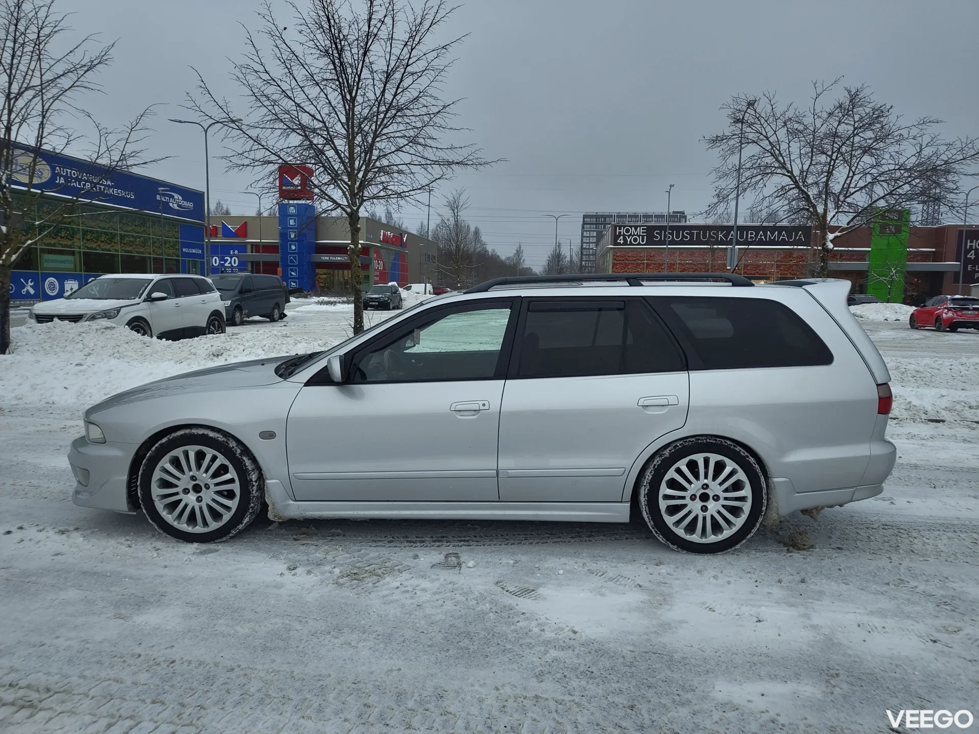 Mitsubishi Galant 2.5 118kW