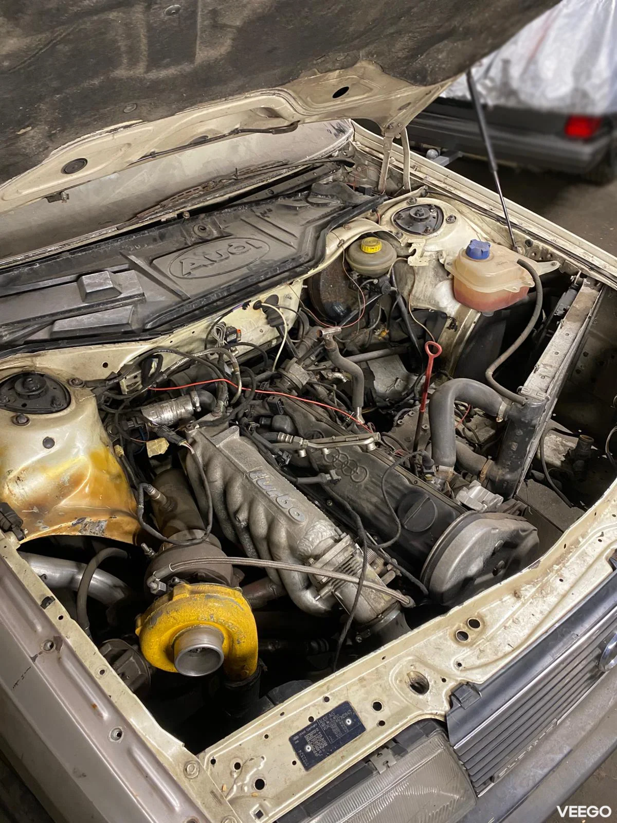 Audi 100 C3 Quattro 2.2T 2.2 121kW