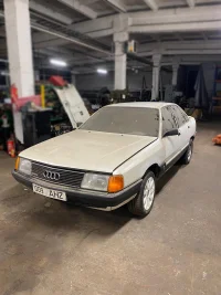 Audi 100 C3 Quattro 2.2T 2.2 121kW thumbnail