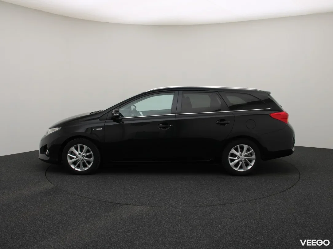 Toyota Auris 1.8 100kW