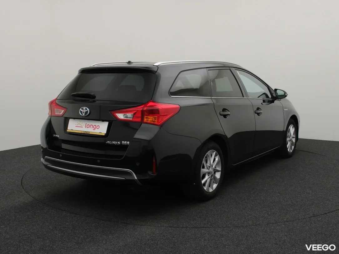 Toyota Auris 1.8 100kW