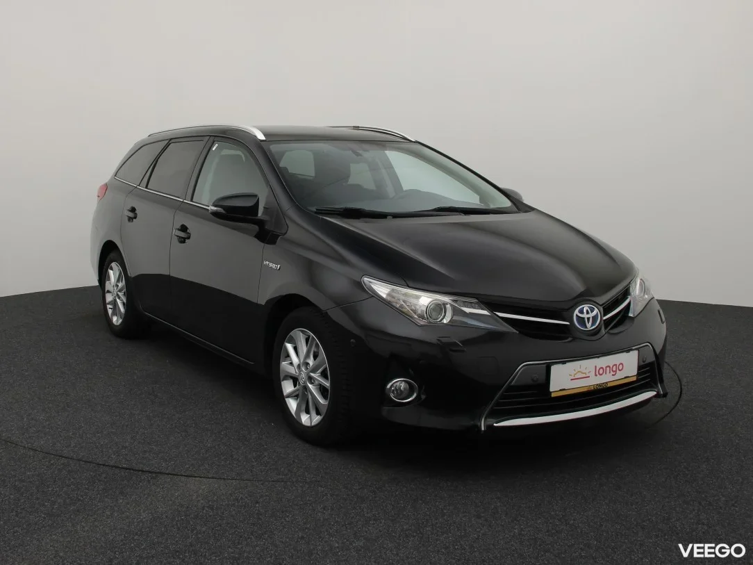 Toyota Auris 1.8 100kW