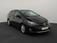Toyota Auris 1.8 100kW thumbnail