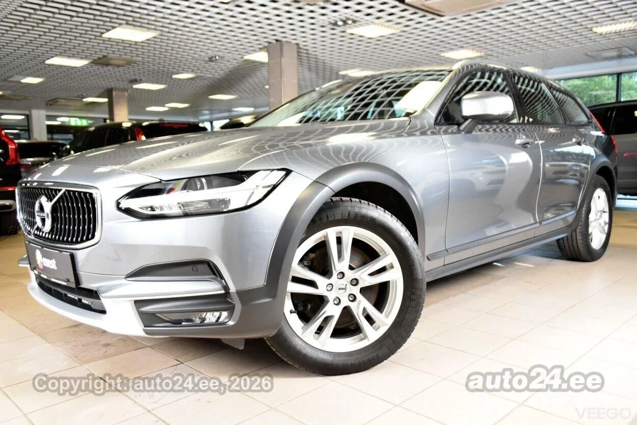 Volvo V90 Cross Country AWD CAM PRO BLACK EXTERIOR INTELLI 2 140kW