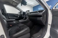 Toyota RAV4 Luxury Plus Hybrid 2.5 131kW thumbnail