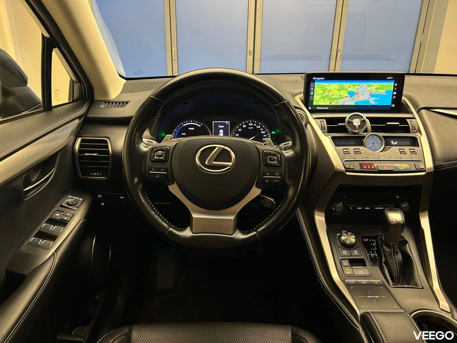 Lexus NX 300h - 114kW