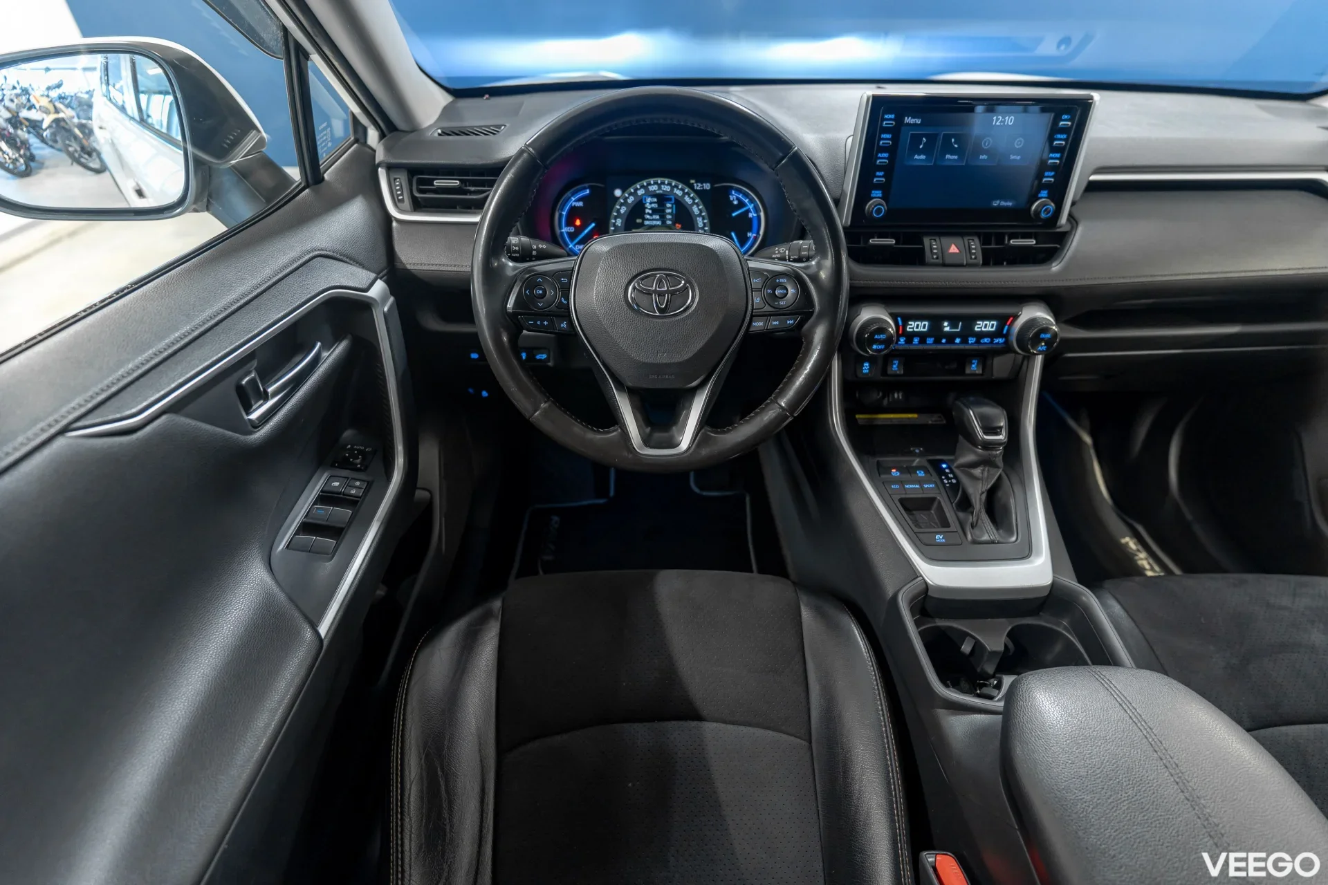 Toyota RAV4 Luxury Plus Hybrid 2.5 131kW