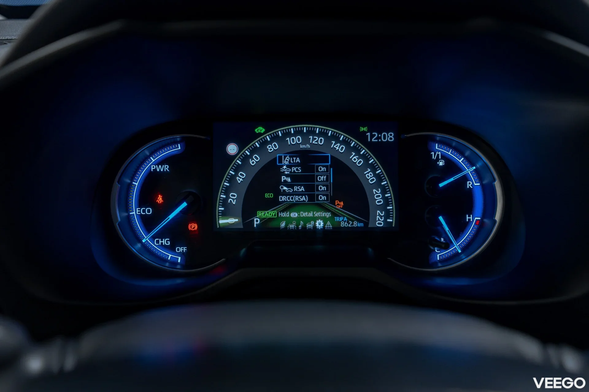 Toyota RAV4 Luxury Plus Hybrid 2.5 131kW