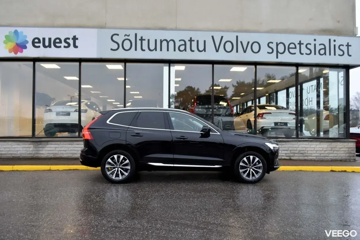 Volvo XC60 AWD B&W ULTIMATE BRIGHT XENIUM INTELLI 2 251kW