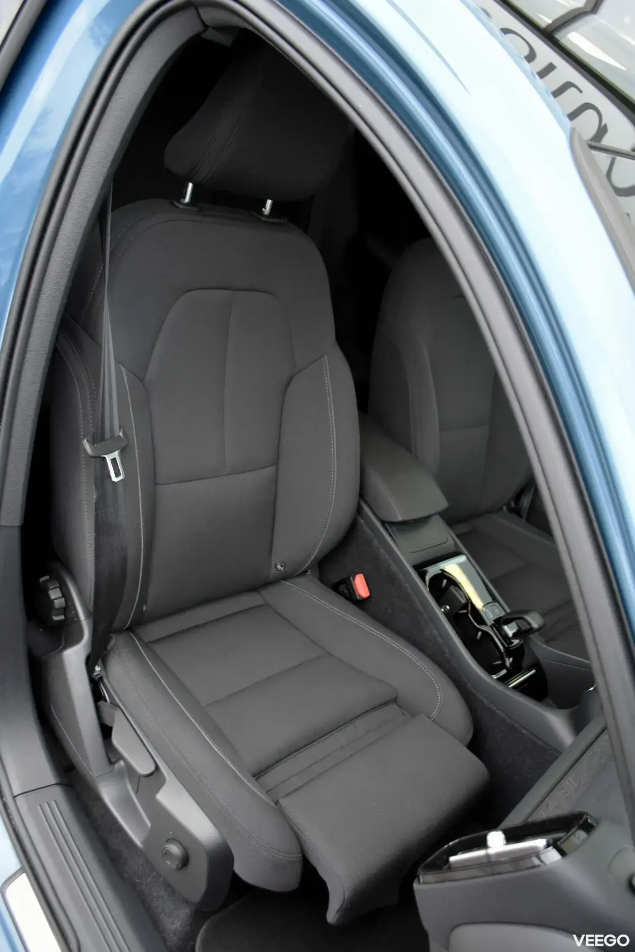 Volvo C40 COUPE RECHARGE INTELLI SAFE XENIUM 170kW