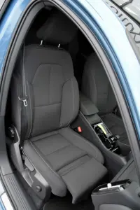 Volvo C40 COUPE RECHARGE INTELLI SAFE XENIUM 170kW thumbnail