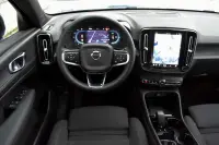 Volvo C40 COUPE RECHARGE INTELLI SAFE XENIUM 170kW thumbnail