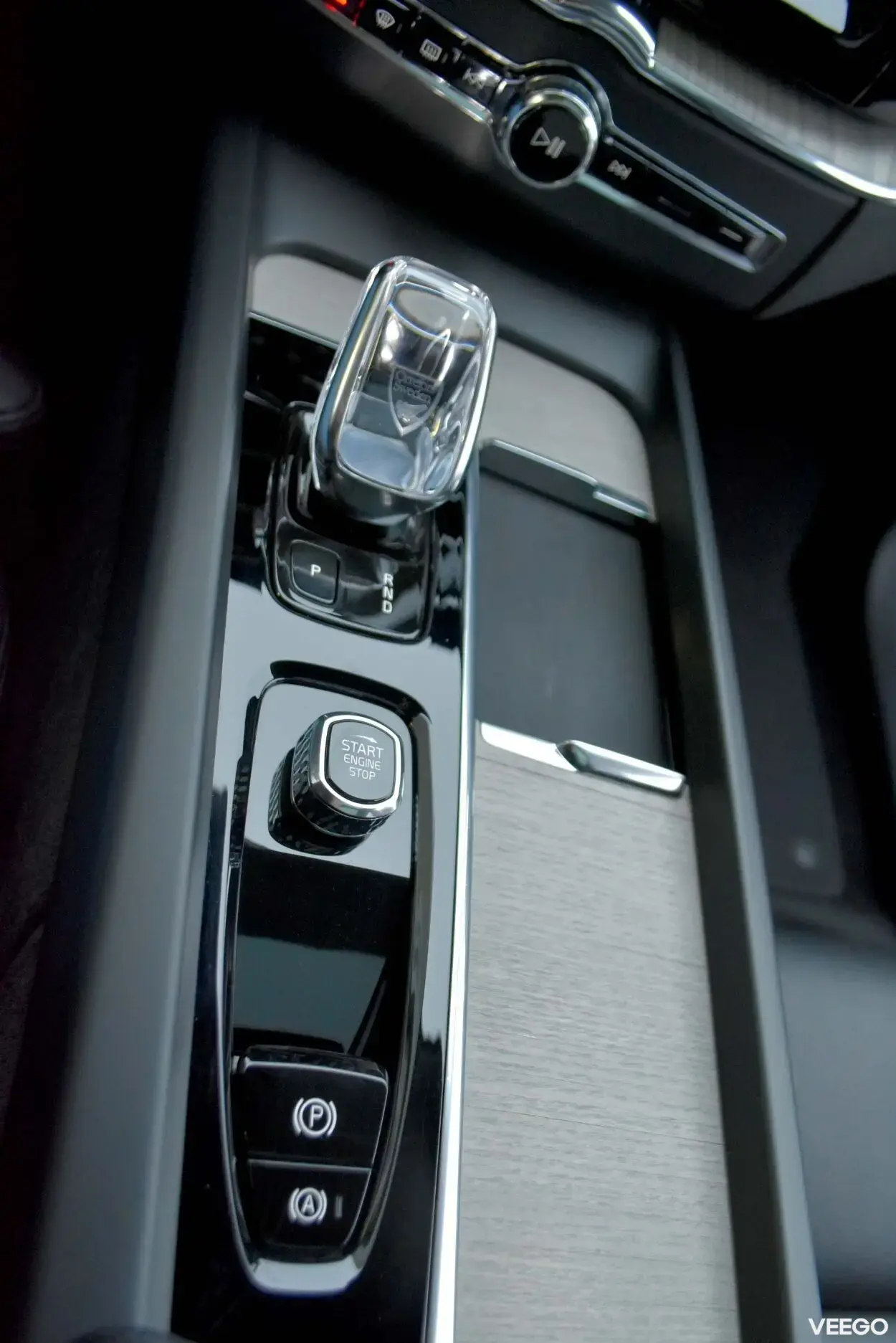 Volvo XC60 AWD B&W ULTIMATE BRIGHT XENIUM INTELLI 2 251kW