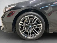 BMW 520 M-Sportpakett 2 145kW thumbnail