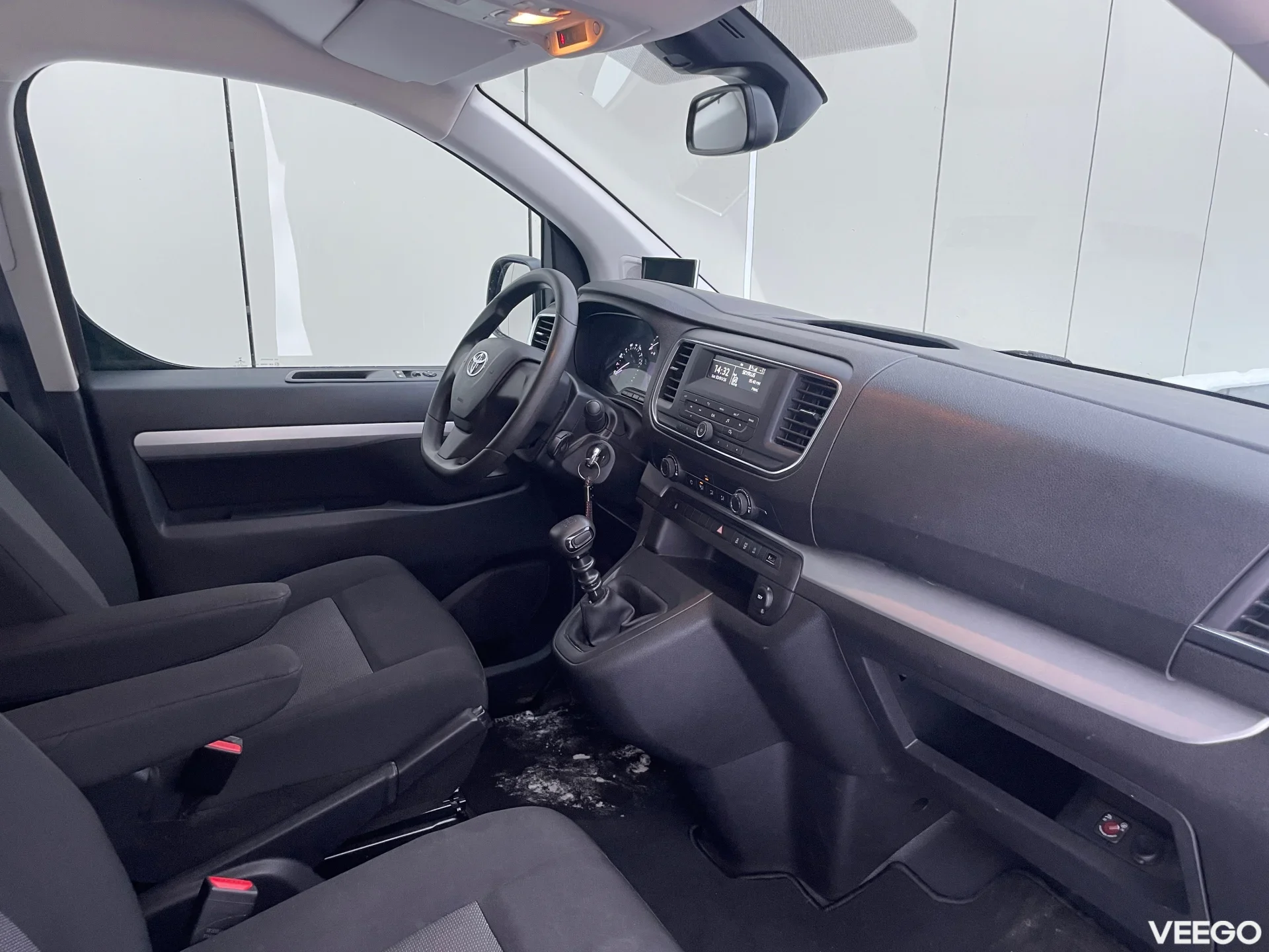 Toyota Proace Verso Long Shuttle 2.0 106kW